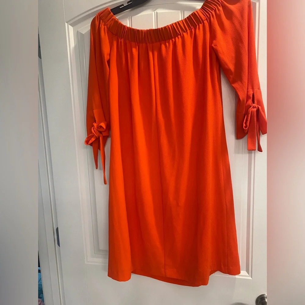 Vince camuto off the shoulder straight dress size 8 coral orange color - Picture 2 of 8